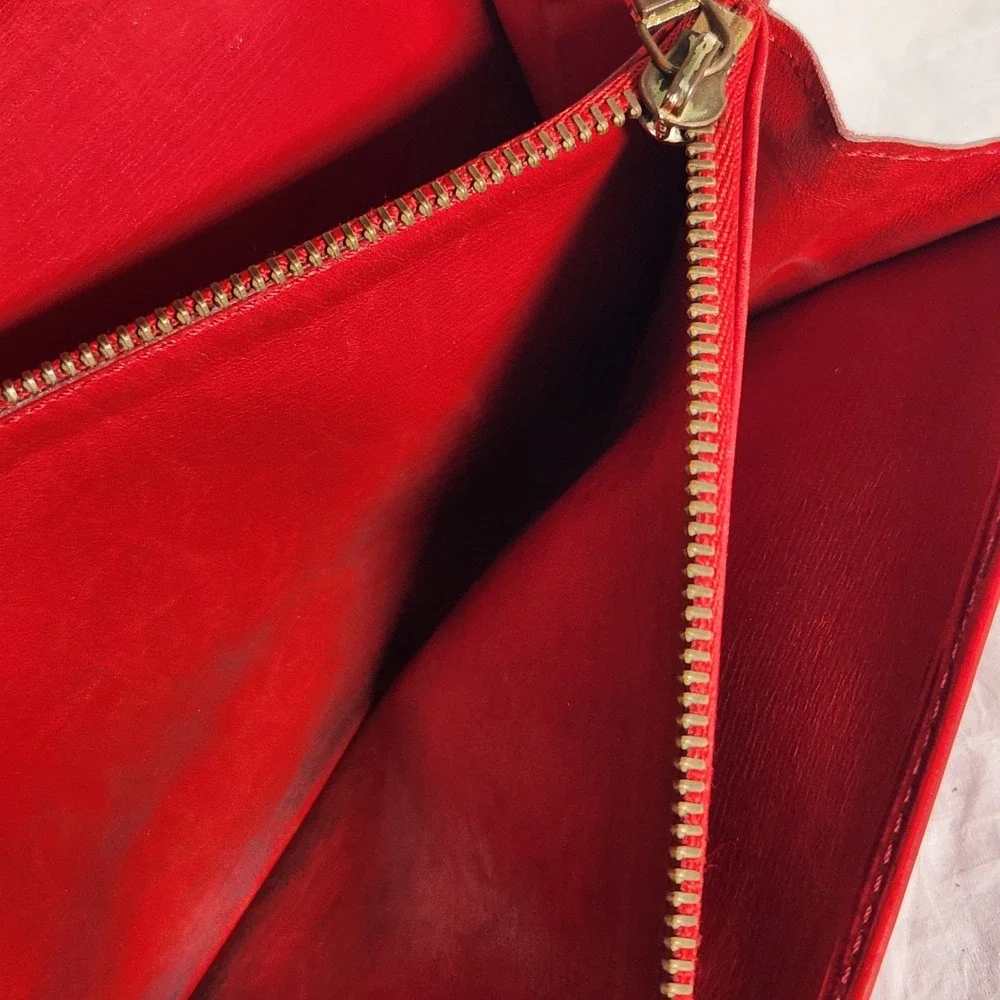 Louis Vuitton Epi Porte Feuille Sarah Leather Long Bifold Wallet Red Authentic